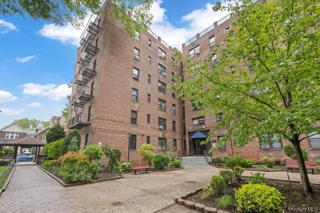 15 Oliver Street Brooklyn NY 11209