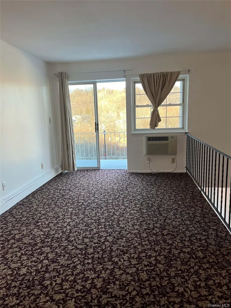 1840 Crompond Road Peekskill NY 10566