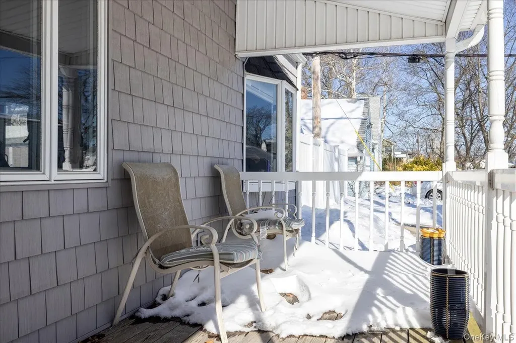 2 Violet Lane Levittown NY 11756