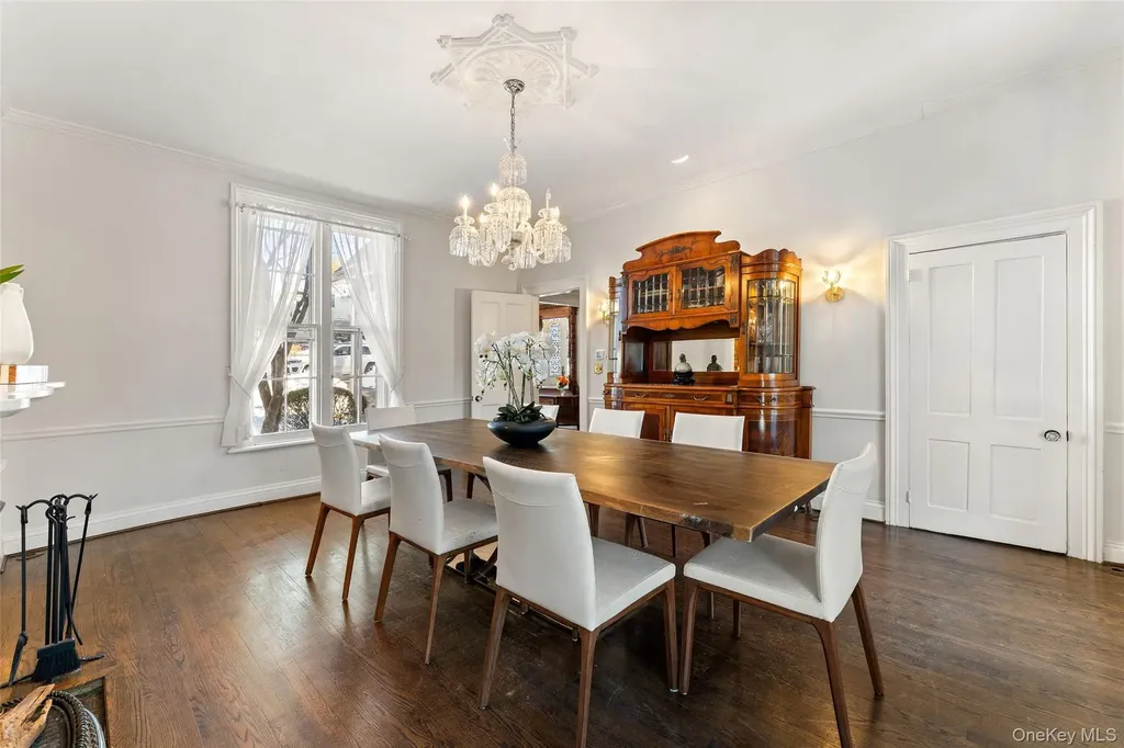 11 Rectory Lane Scarsdale NY 10583