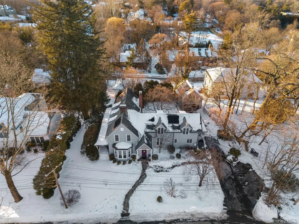 11 Rectory Lane Scarsdale NY 10583