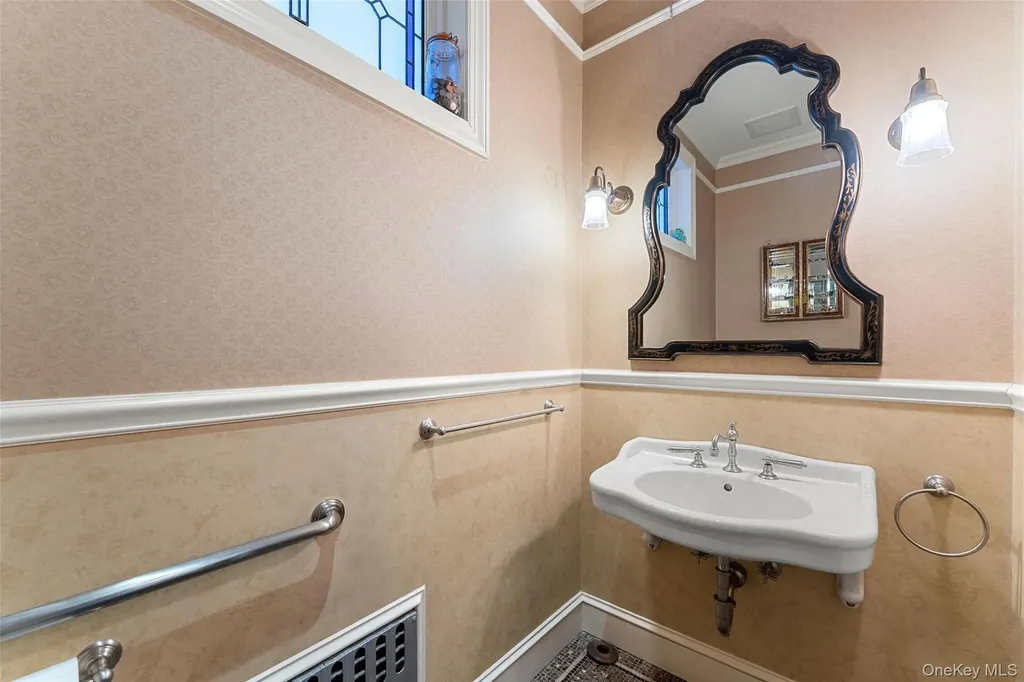 11 Rectory Lane Scarsdale NY 10583