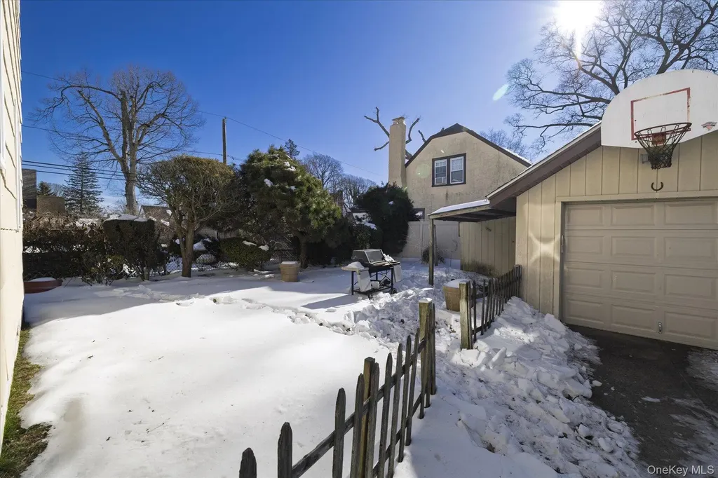 560 Stowe Avenue North Baldwin NY 11510