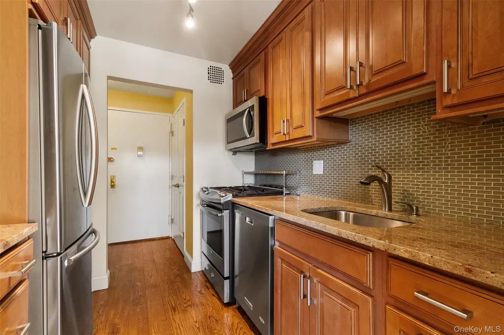 100 Diplomat Drive Mount Kisco NY 10549