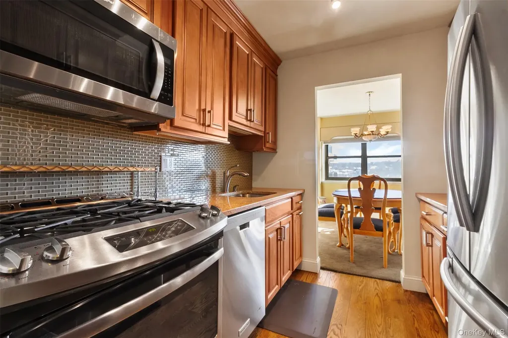 100 Diplomat Drive Mount Kisco NY 10549