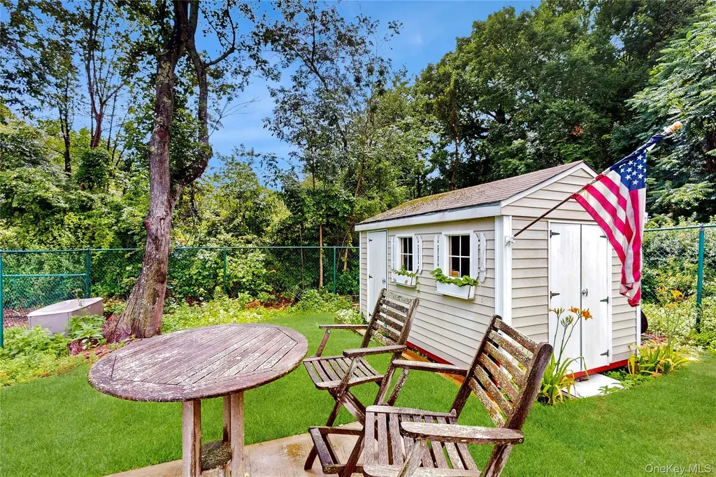 100 Diplomat Drive Mount Kisco NY 10549