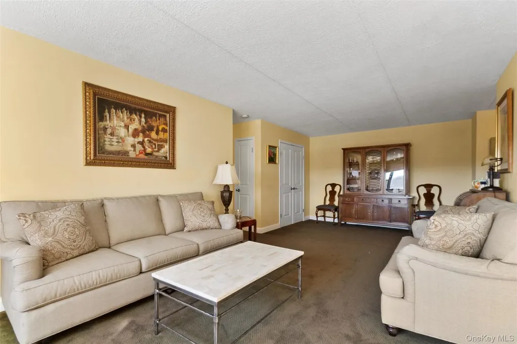 100 Diplomat Drive Mount Kisco NY 10549