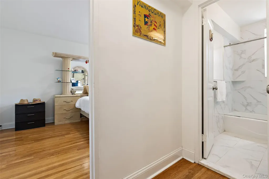 205 E 238th Street Bronx NY 10470