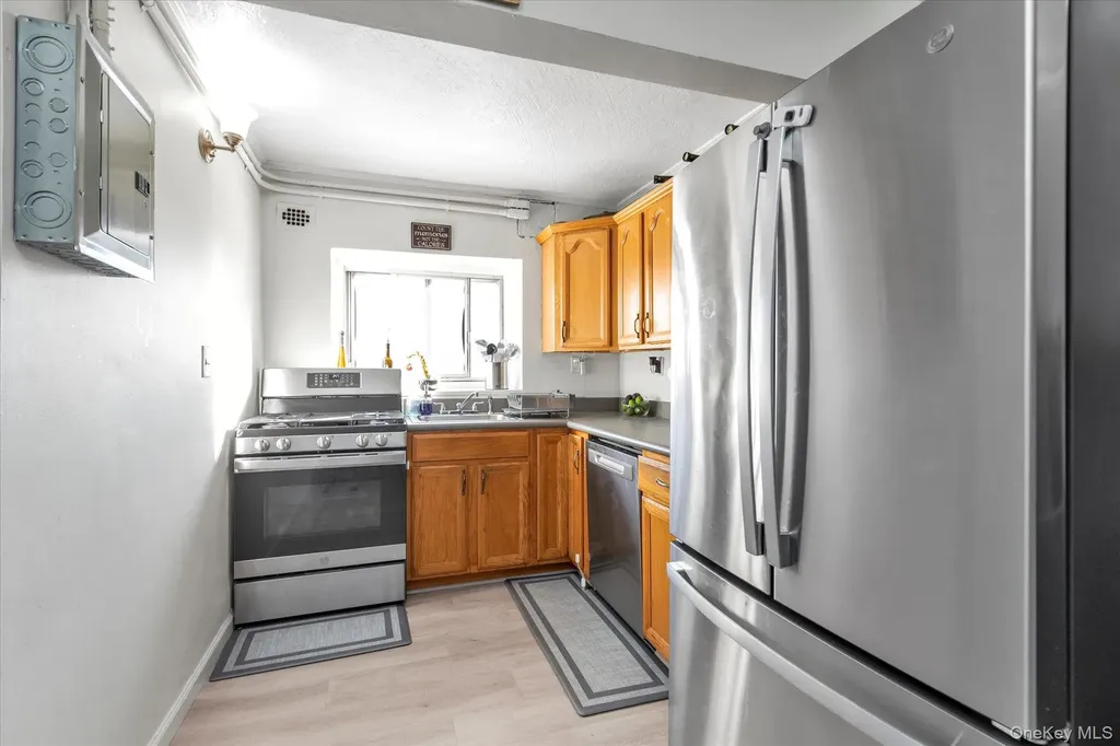 222 Smith Street Freeport NY 11520