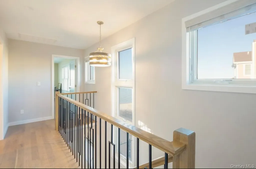 15A Oakhurst Road Hampton Bays NY 11946