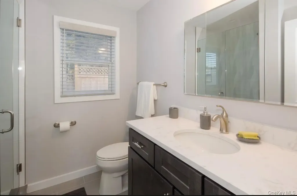 15A Oakhurst Road Hampton Bays NY 11946