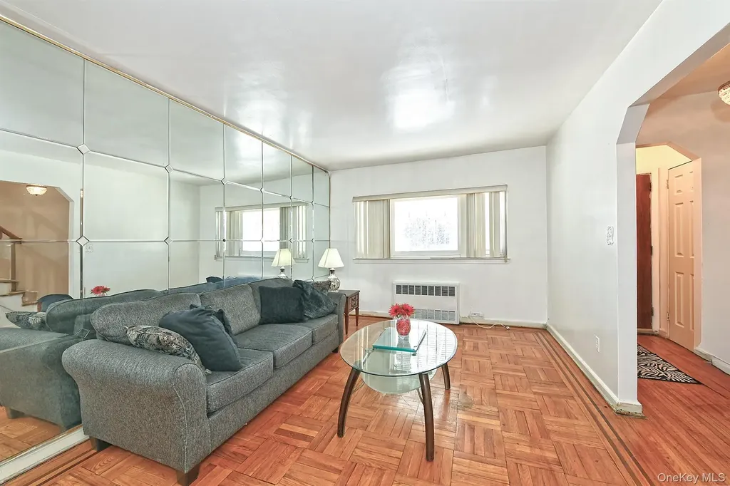 3617 Laconia Avenue Bronx NY 10469