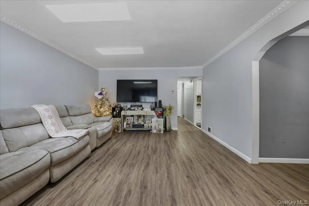 12866 238th Street Rosedale NY 11422