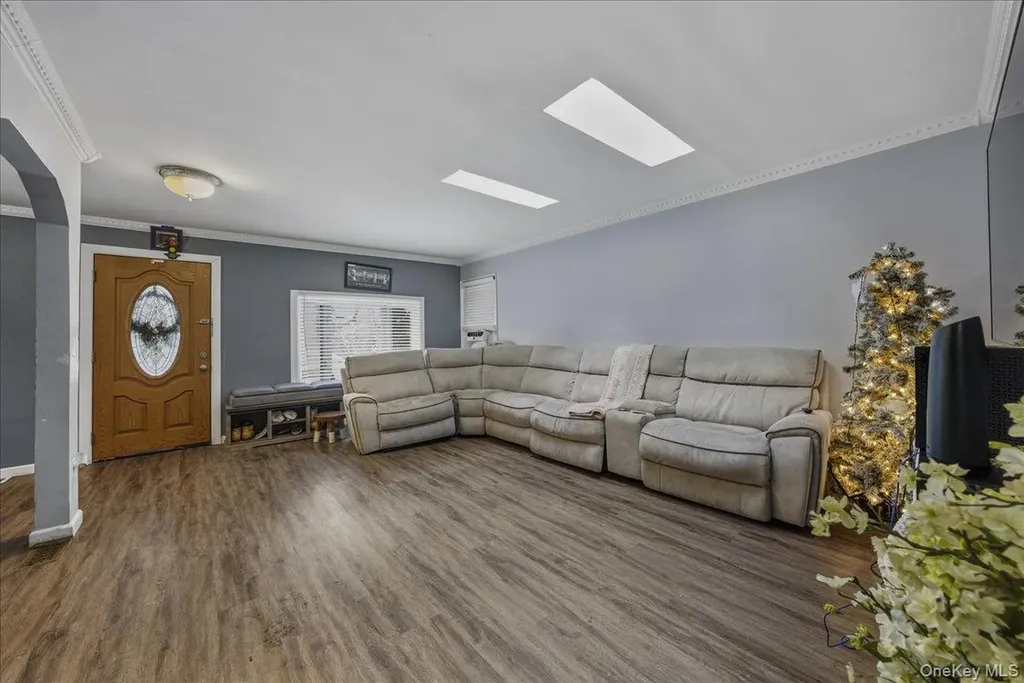 12866 238th Street Rosedale NY 11422
