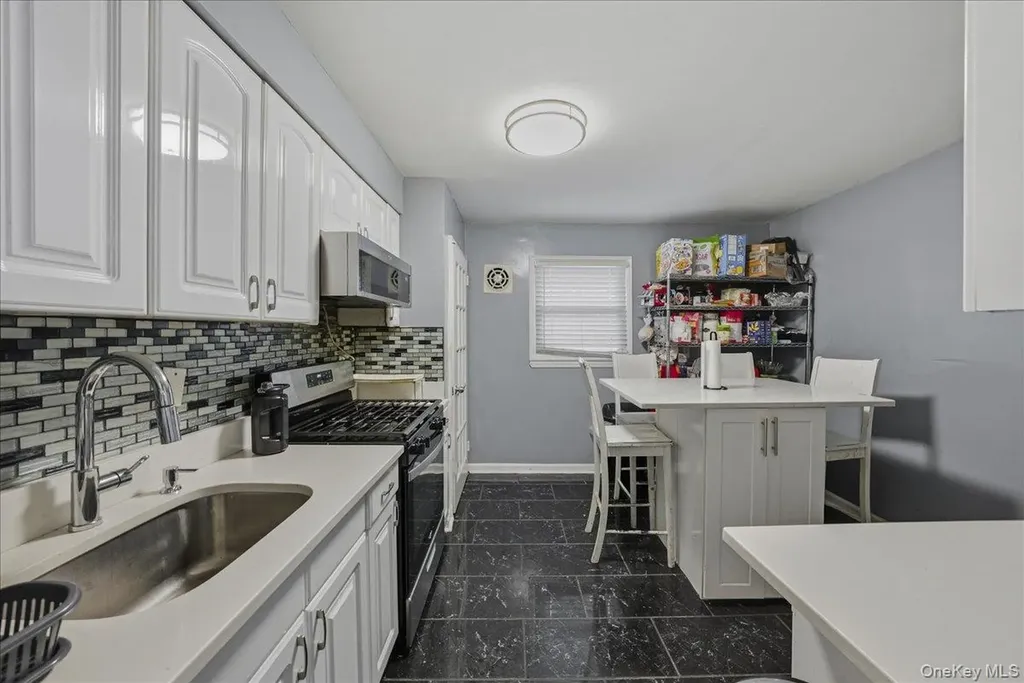 12866 238th Street Rosedale NY 11422