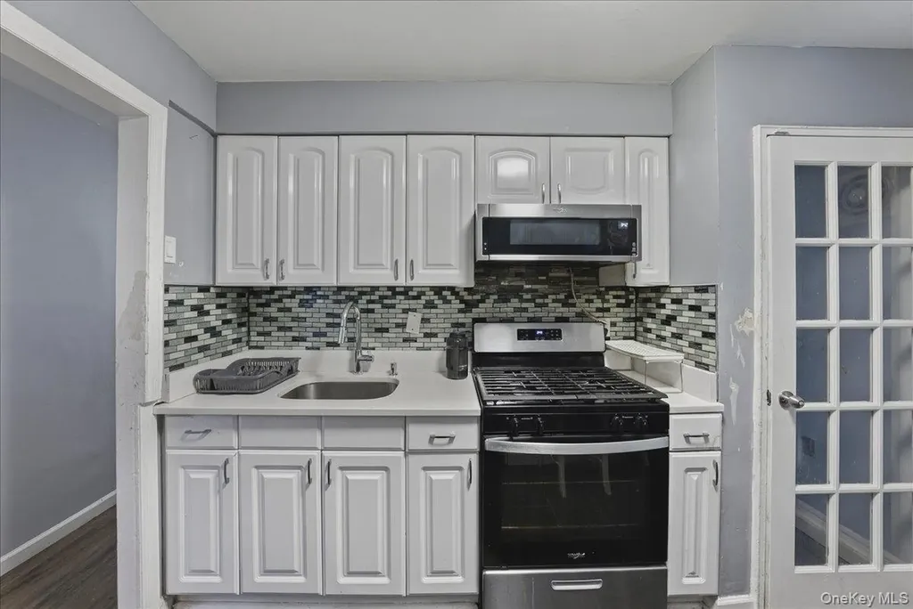 12866 238th Street Rosedale NY 11422