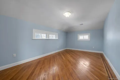 109-39 194th Street Saint Albans NY 11412
