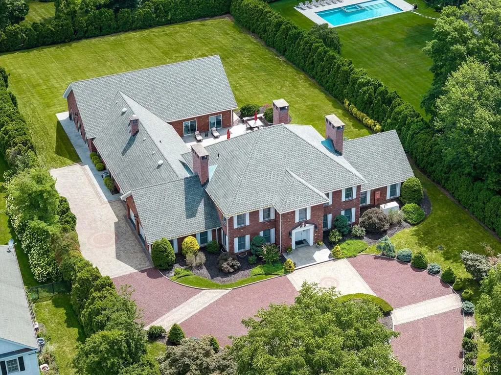 109 Mamaroneck Road Scarsdale NY 10583