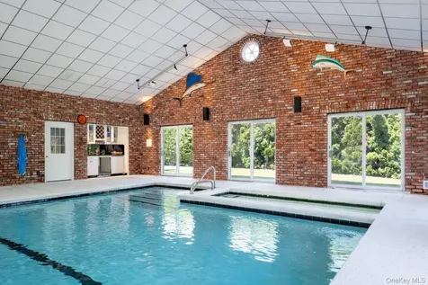 109 Mamaroneck Road Scarsdale NY 10583
