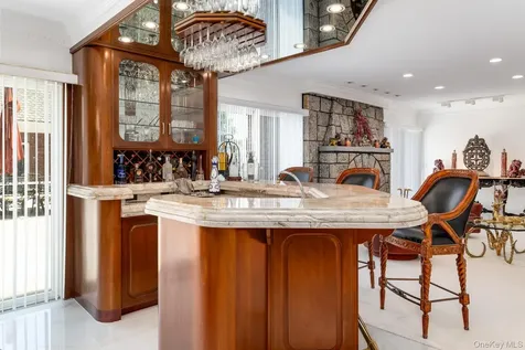 109 Mamaroneck Road Scarsdale NY 10583