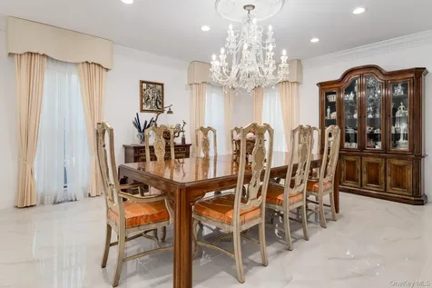 109 Mamaroneck Road Scarsdale NY 10583