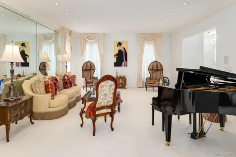 109 Mamaroneck Road Scarsdale NY 10583