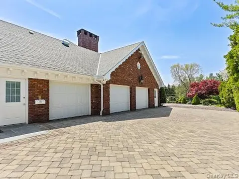 109 Mamaroneck Road Scarsdale NY 10583