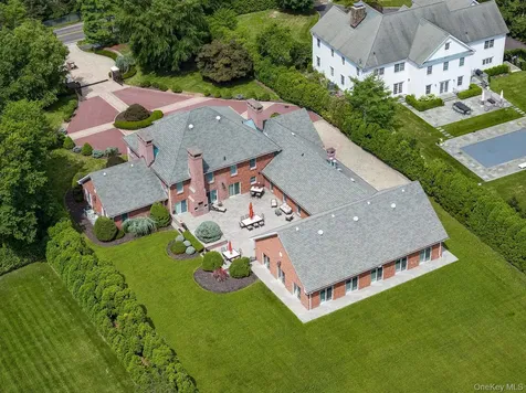 109 Mamaroneck Road Scarsdale NY 10583