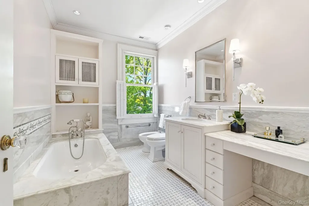 75 Prospect Avenue Larchmont NY 10538