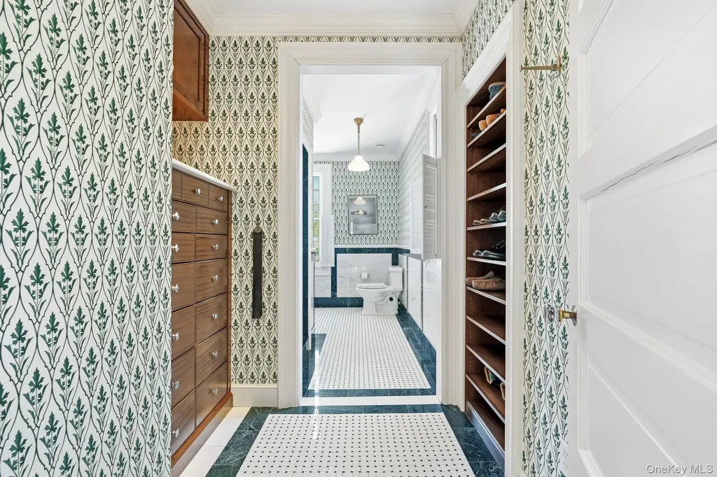 75 Prospect Avenue Larchmont NY 10538