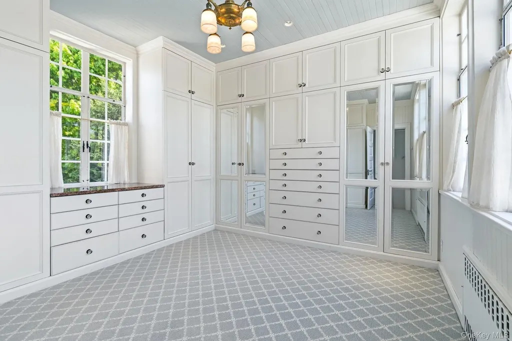 75 Prospect Avenue Larchmont NY 10538