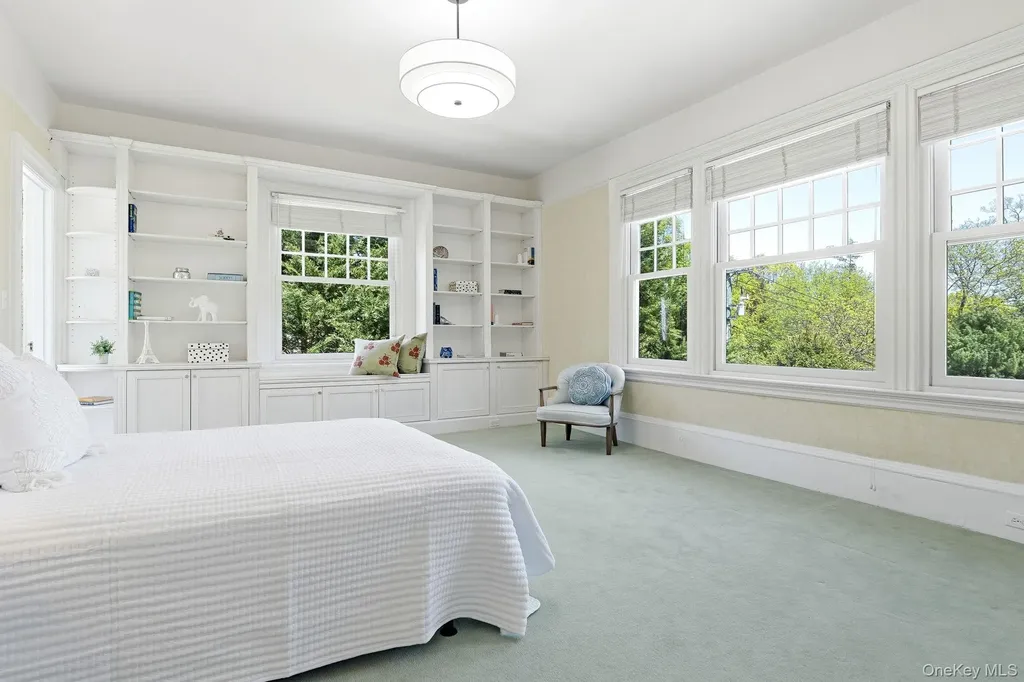 75 Prospect Avenue Larchmont NY 10538