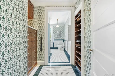 75 Prospect Avenue Larchmont NY 10538