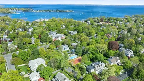 75 Prospect Avenue Larchmont NY 10538