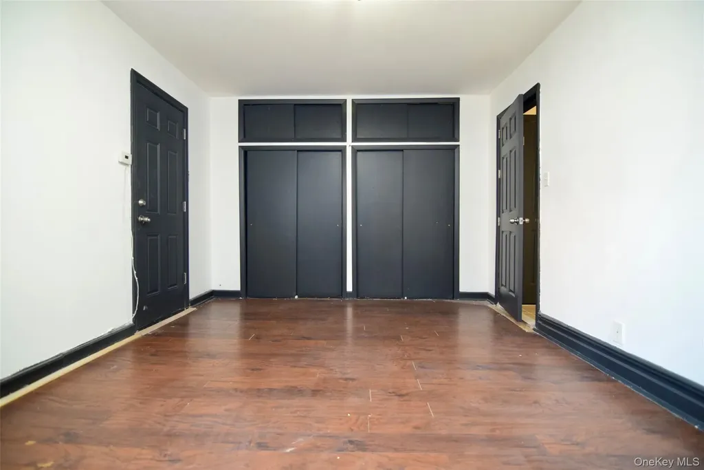 4224 Edson Avenue Bronx NY 10466
