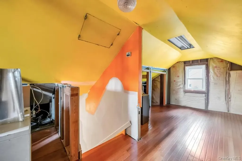 260 Springdale Drive Ronkonkoma NY 11779