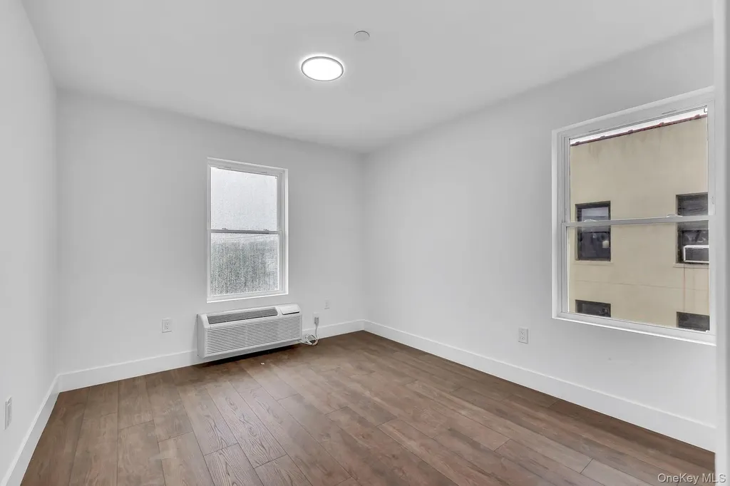 74 Broadway Freeport NY 11520