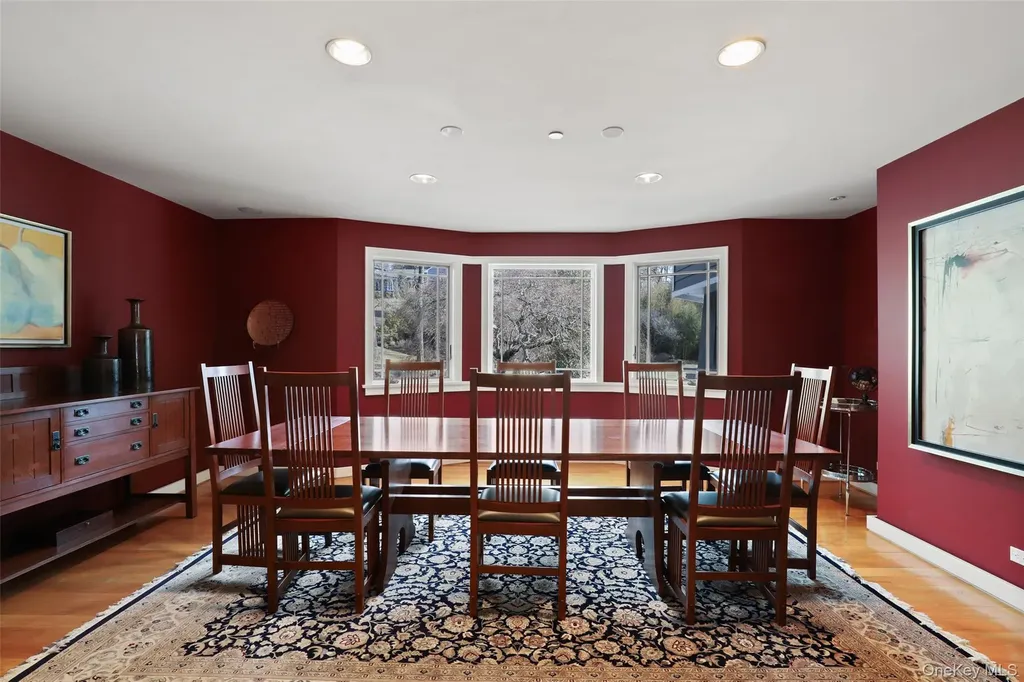 54 Lincoln Avenue Rye Brook NY 10573