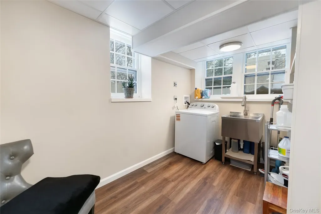 6 White Plains Road Bronxville NY 10708