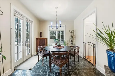 6 White Plains Road Bronxville NY 10708