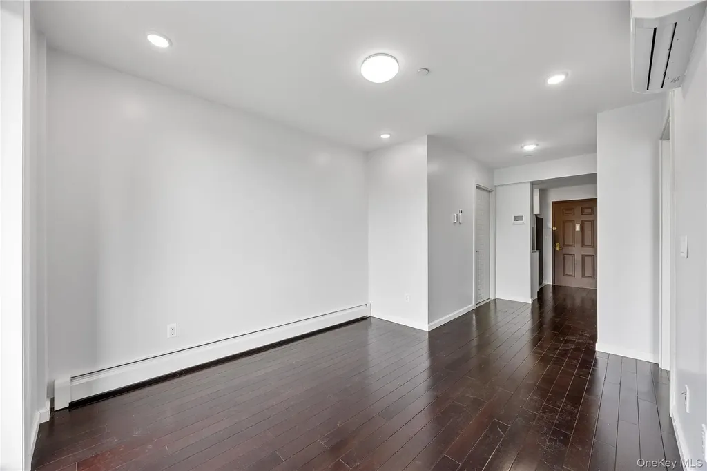138-12 Northern Boulevard Flushing NY 11354
