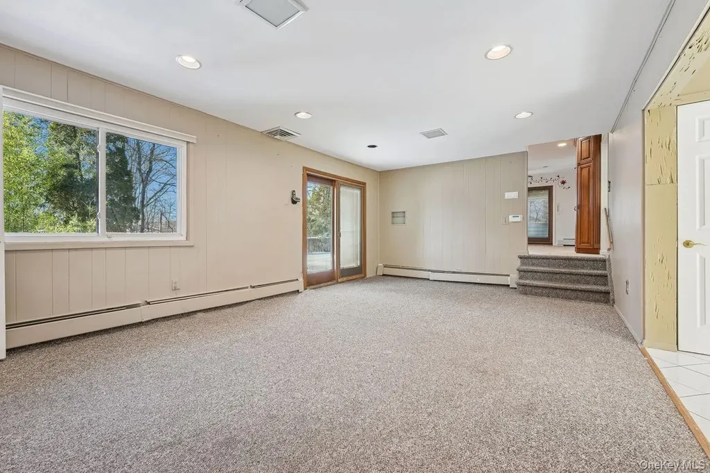 36 Winesap Lane Monsey NY 10952