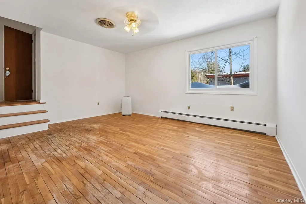 36 Winesap Lane Monsey NY 10952