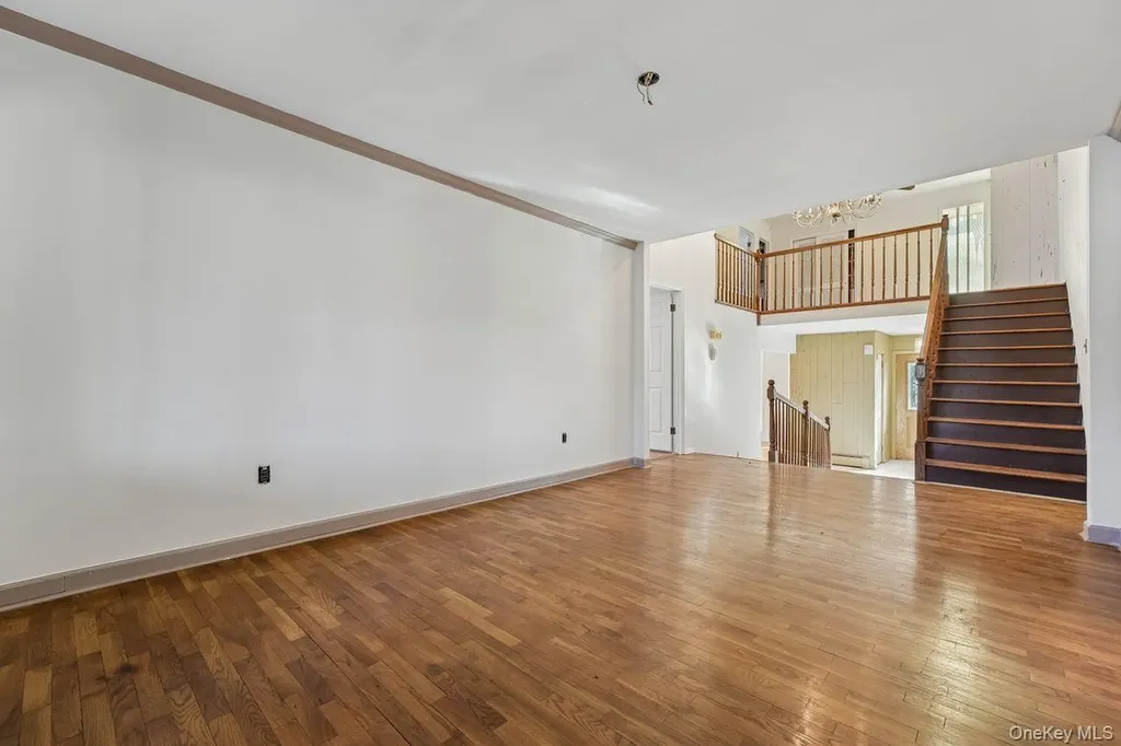 36 Winesap Lane Monsey NY 10952