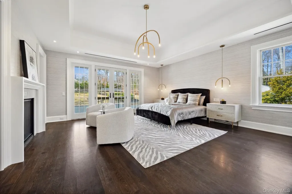 24 Landview Drive Dix Hills NY 11746