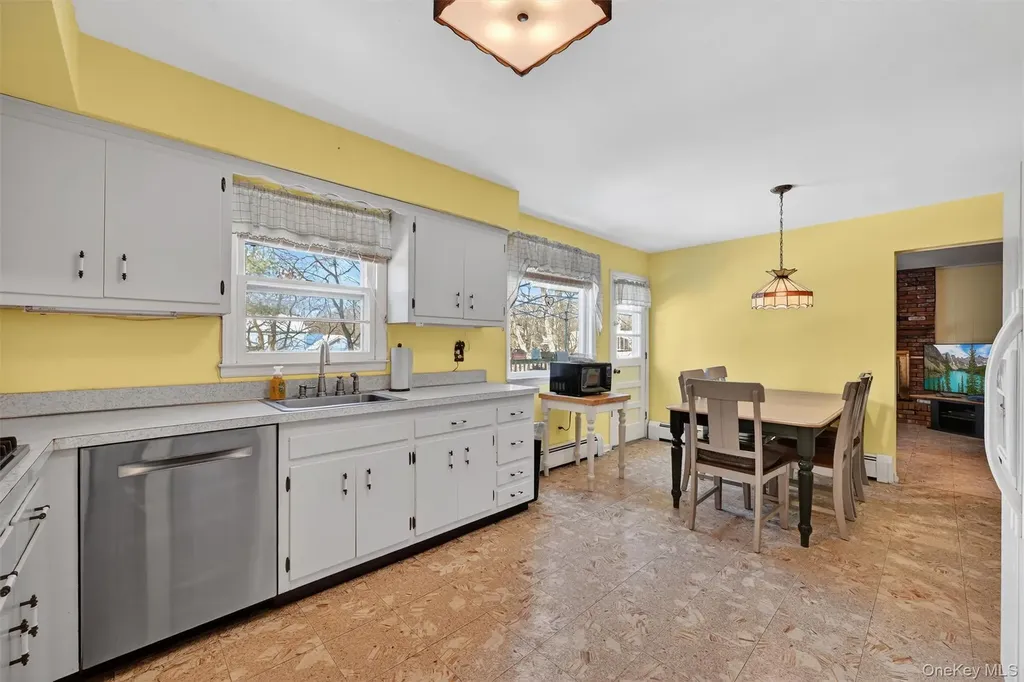 20 Ann Avenue Stony Point NY 10980