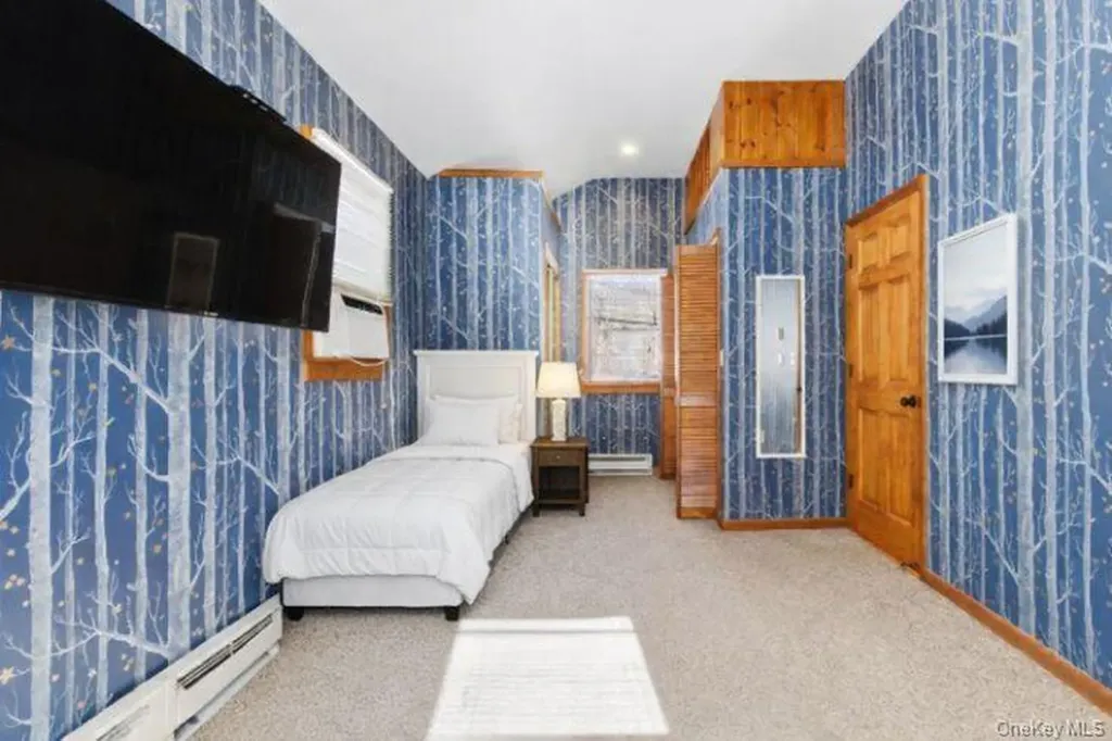 19 Curry Road Mahopac NY 10541