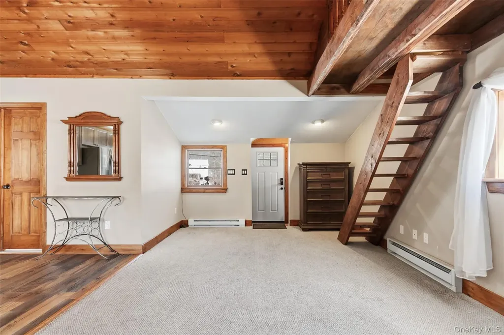 19 Curry Road Mahopac NY 10541