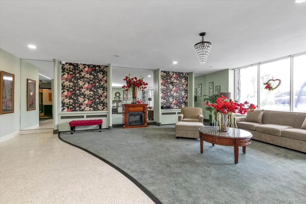 504 Merrick Road Lynbrook NY 11563