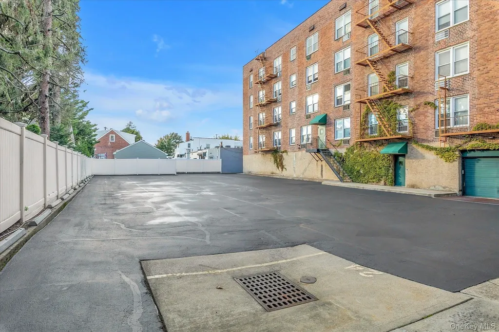 504 Merrick Road Lynbrook NY 11563